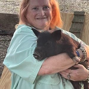 Meet your Posher, Nancy